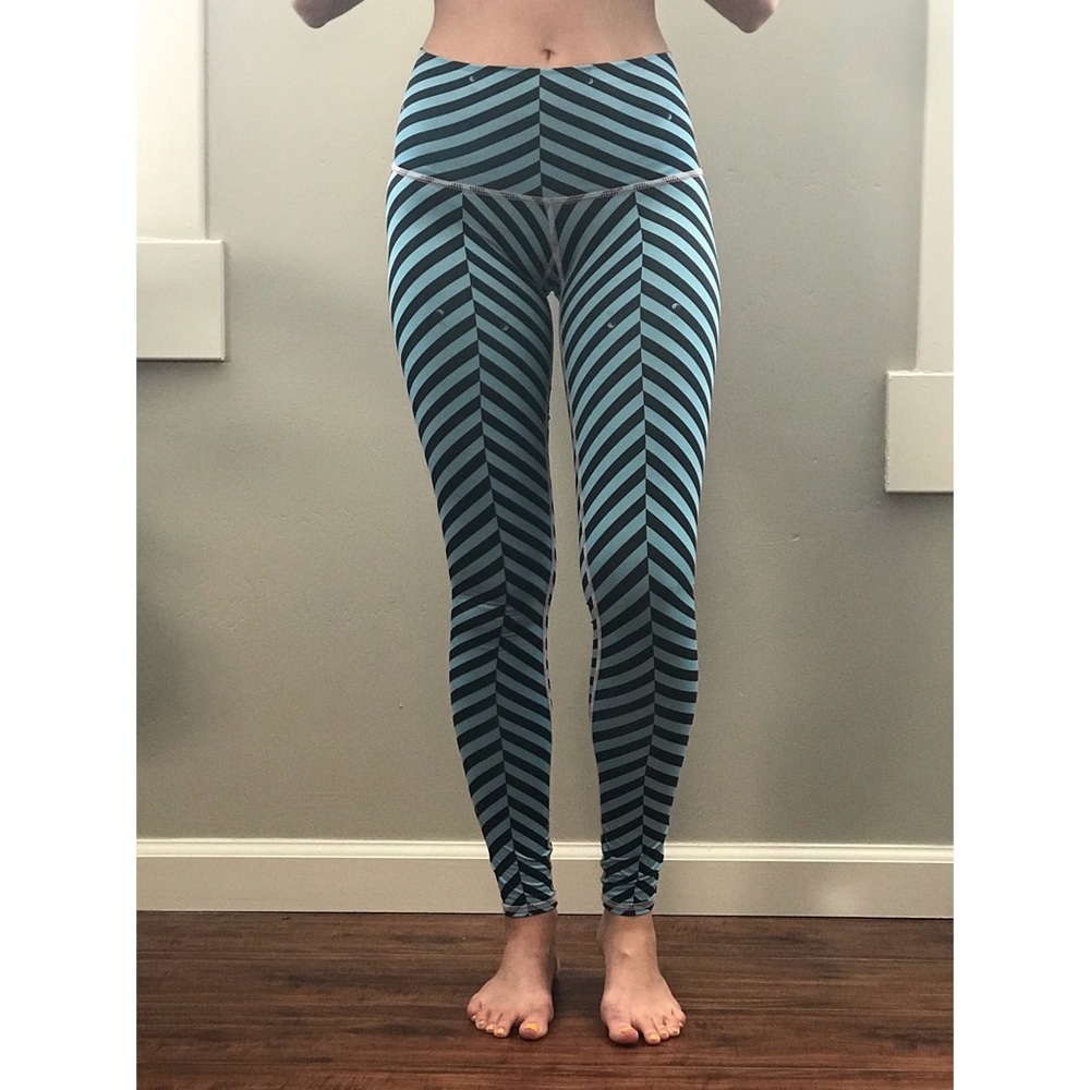 Teeki Balanced Traveler Hot Pant